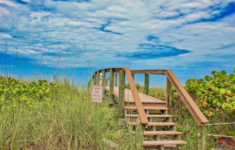 Pass A Grille Amazing Beach House Views (1205)