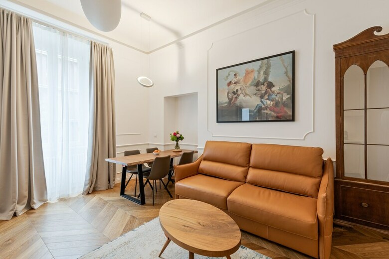 Luxury Apartments Piazza Cavour