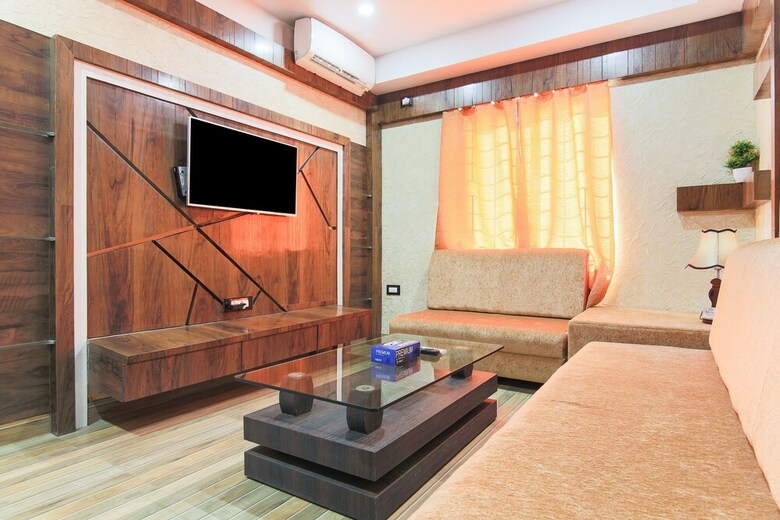 Oyo 461 Hotel Holiday Home