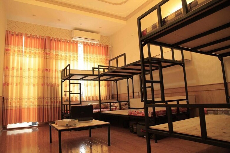 Hostal Dreambox Oxeraak Tan Binh - Hostel
