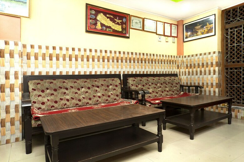 Spot On 397 Hotel Triveni Guest House