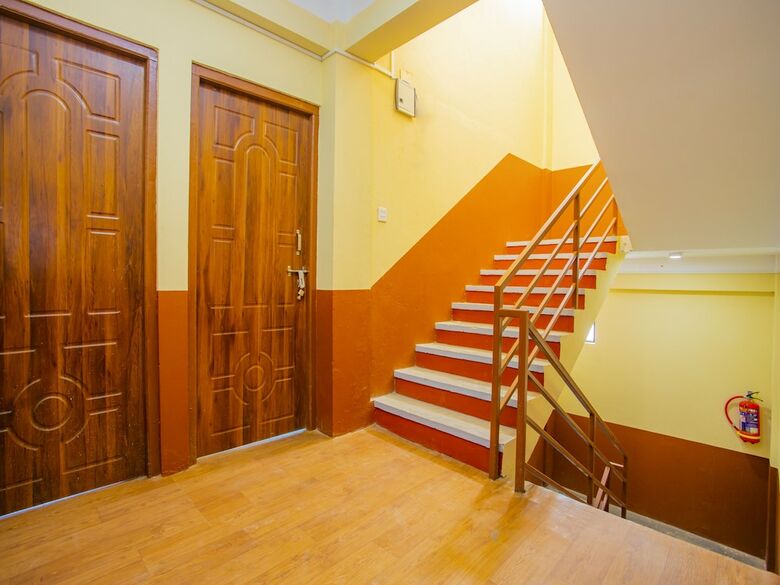 Oyo 460 Hotel Landmark