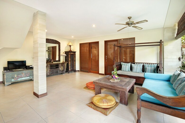 Villa Angel's House