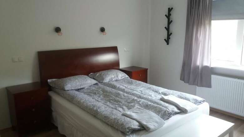 Hotel Guesthouse Br�nahl��