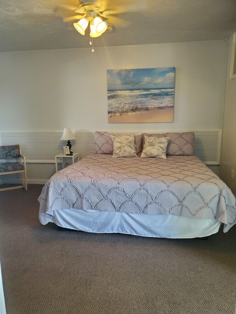 Coastal Waters Inn