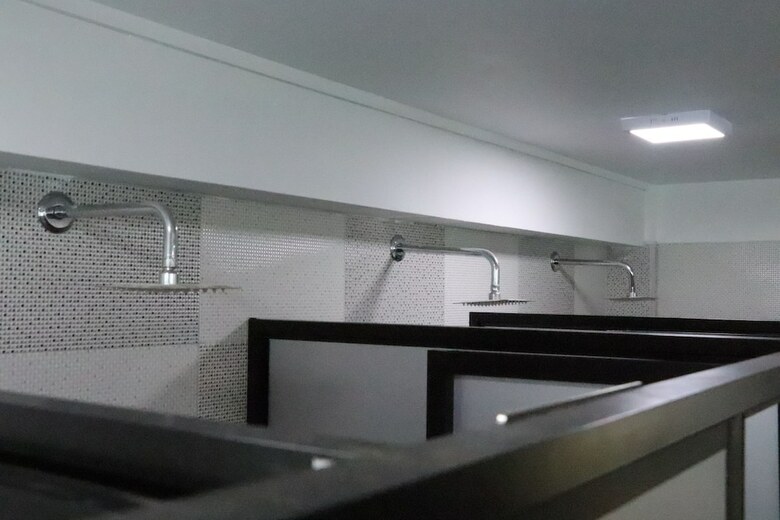 Hostal Miracle City Inn Hostel