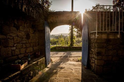 Hostal Chambres D'h�tes Et G�tes Le Mas Bleu & Spa Resort