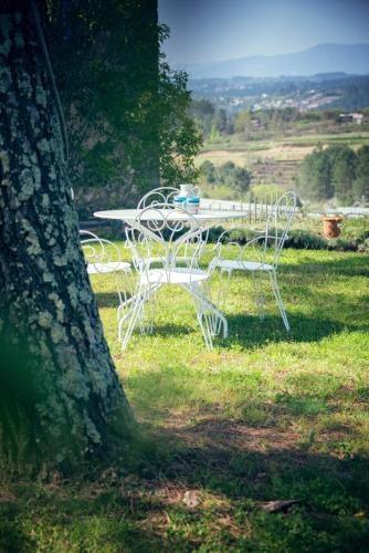 Hostal Chambres D'h�tes Et G�tes Le Mas Bleu & Spa Resort
