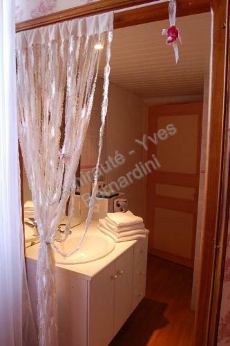 Hostal L'amiraut� Sur Ba�se