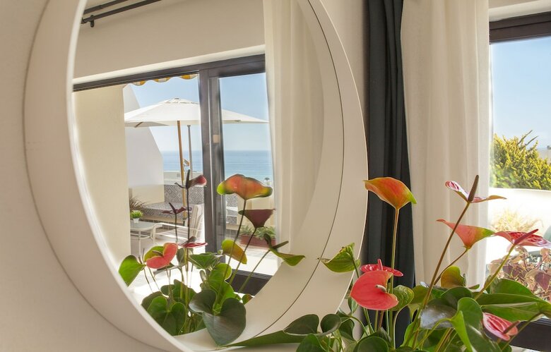 A08 - Magn�lia Sea View Apartment By Dreamalgarve