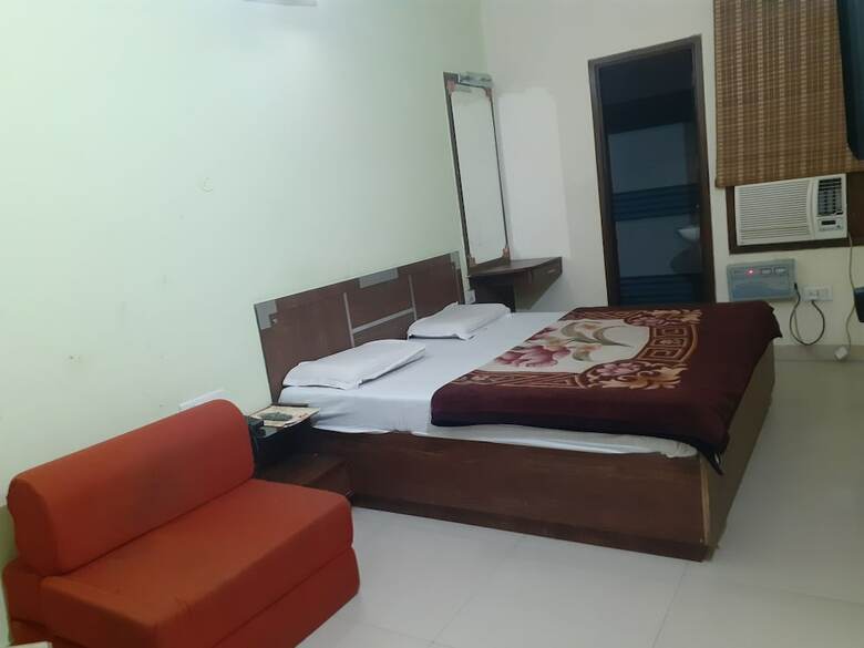 Hotel Holiday Comfort