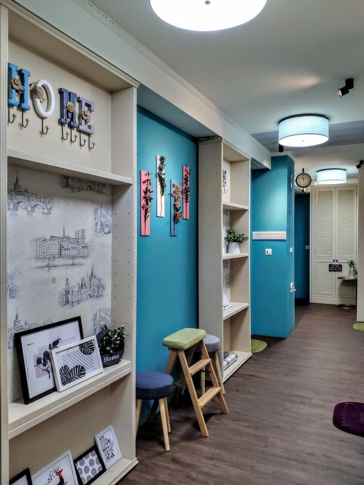 Hotel Teacher Cai Homestay