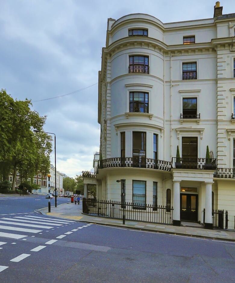 Westbourne Apartments By The Residences