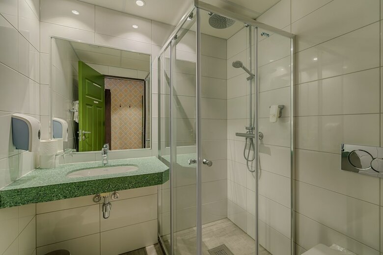 Hotel Eikerapen Gjestegard �seral