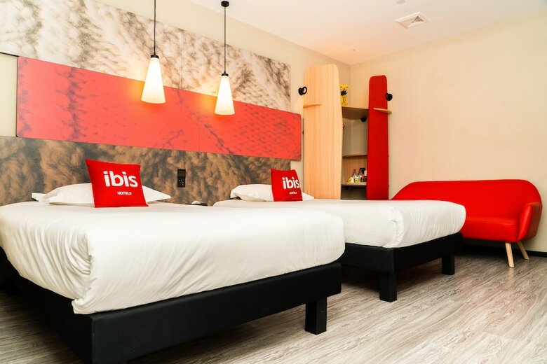 Ibis Hefei Pedestrian Street Hotel