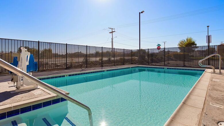 Surestay Plus Hotel By Best Western Hesperia
