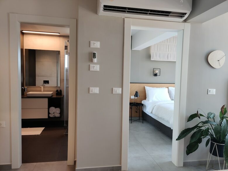 Luxury Suites By Notaly Ariel