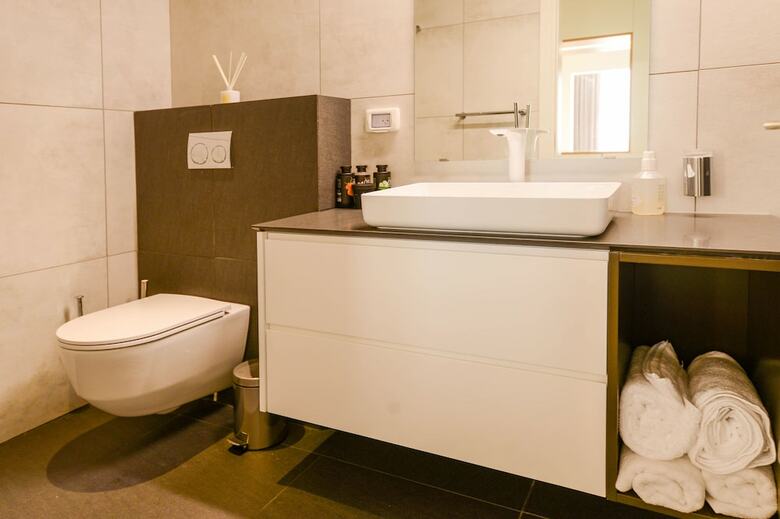Luxury Suites By Notaly Ariel