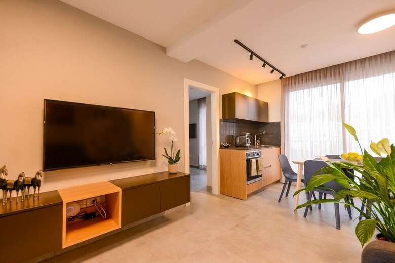 Luxury Suites By Notaly Ariel