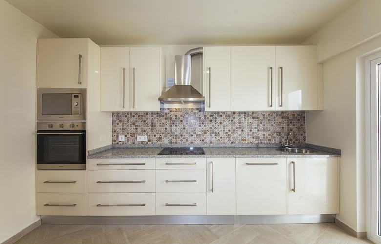 C10 - Lagos Center Apartment