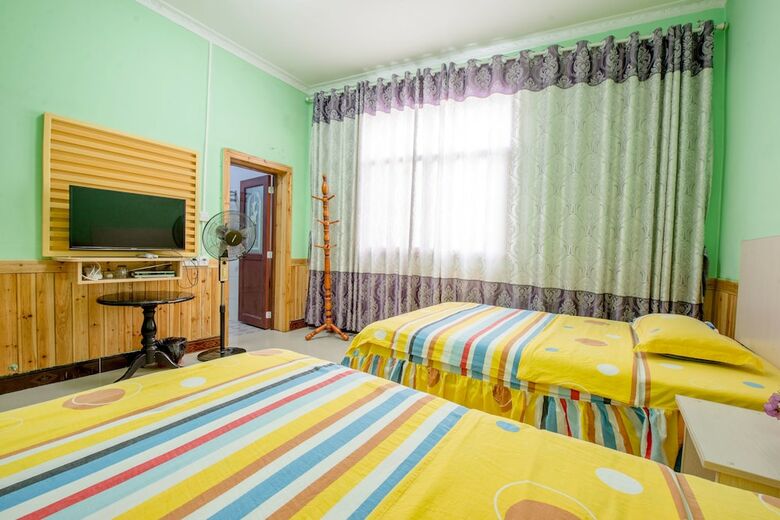 Posada On The Road Inn