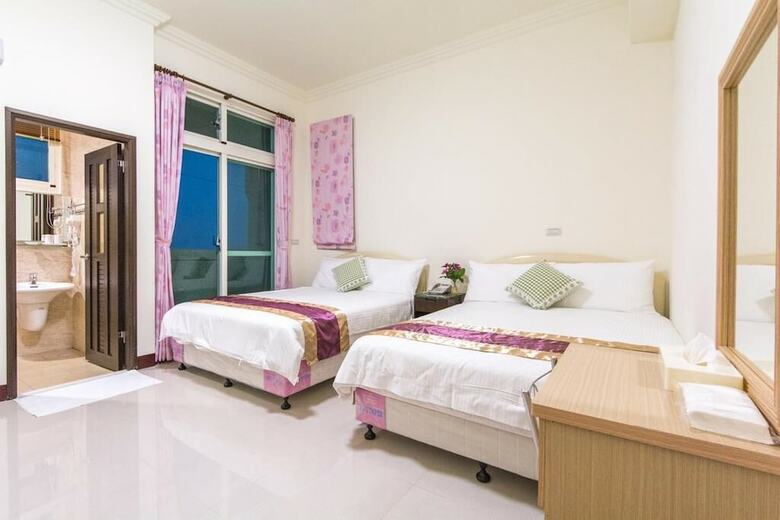 Hotel Xin Jing Zhan Homestay
