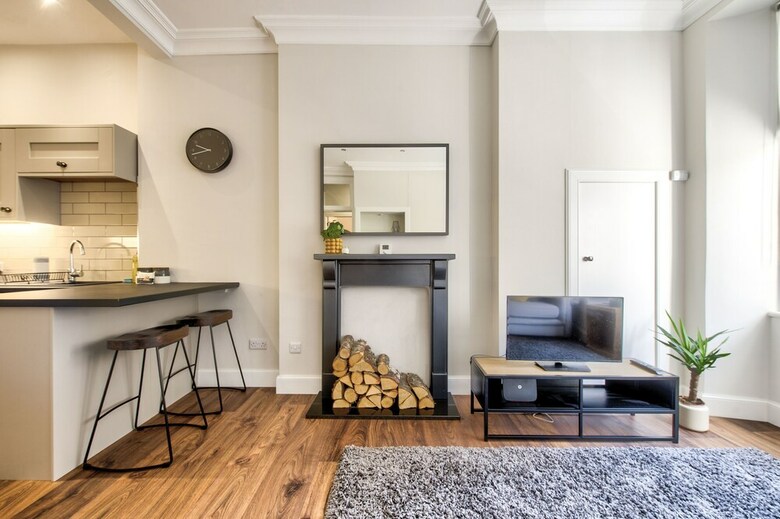 Stylish Modern Apartment Free Parking