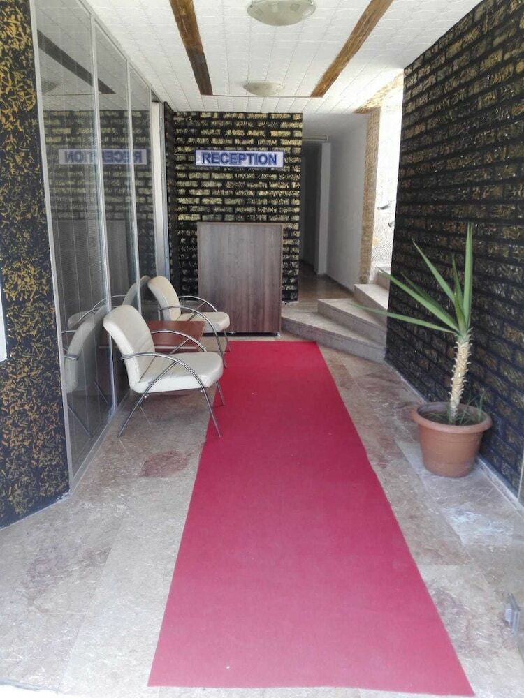 Parliament Apart Butik Otel