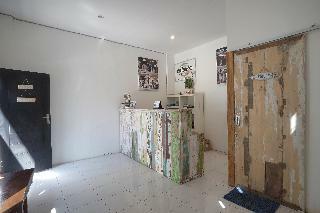 Hotel Oyo 967 Cajoma Guesthouse
