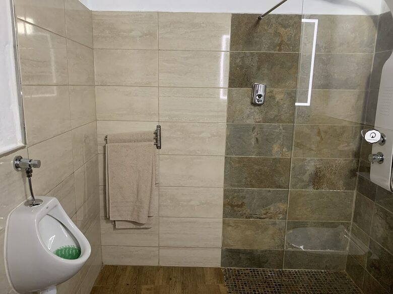 Hotel Valtisya House Pool & Airport