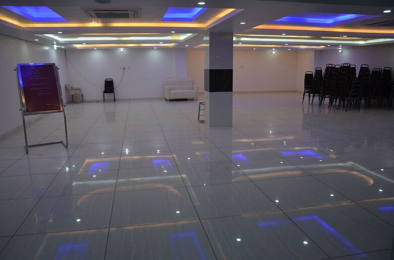 Hotel Kunti International