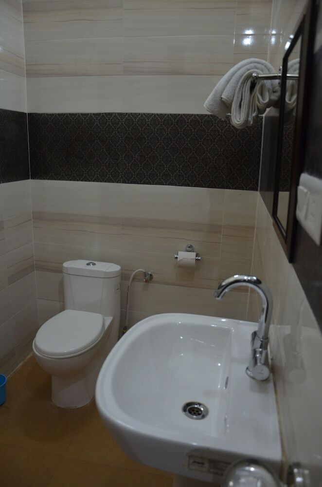 Hotel Kunti International