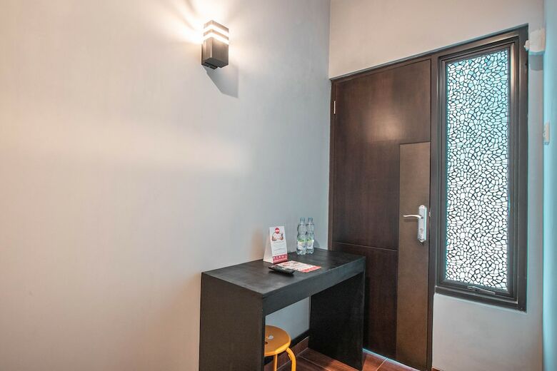 Hotel Oyo 842 Arafuru Residence