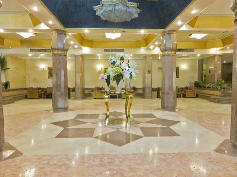 New Lamar Hotel