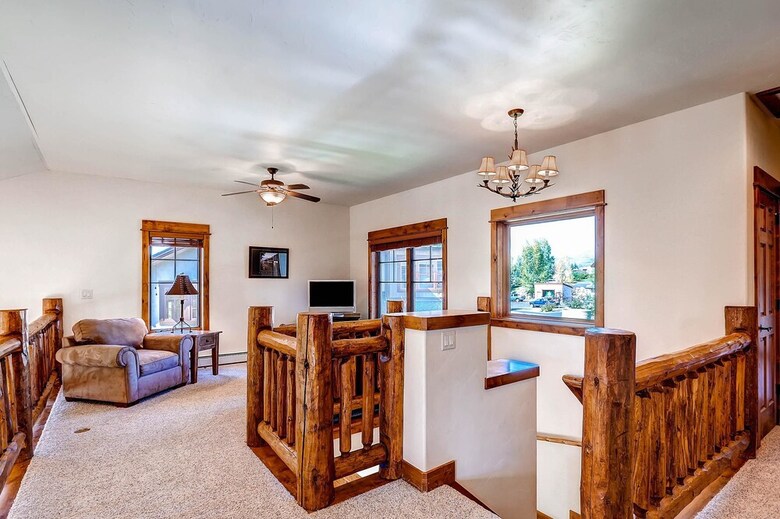 Eagleridge Townhomes 1455