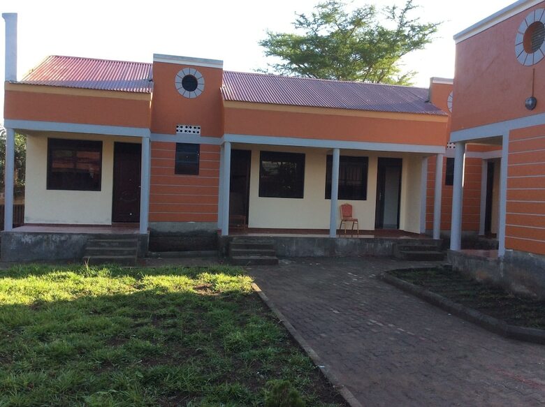 Hotel Tita Tourist Resort