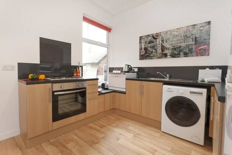 Parkside Apartment