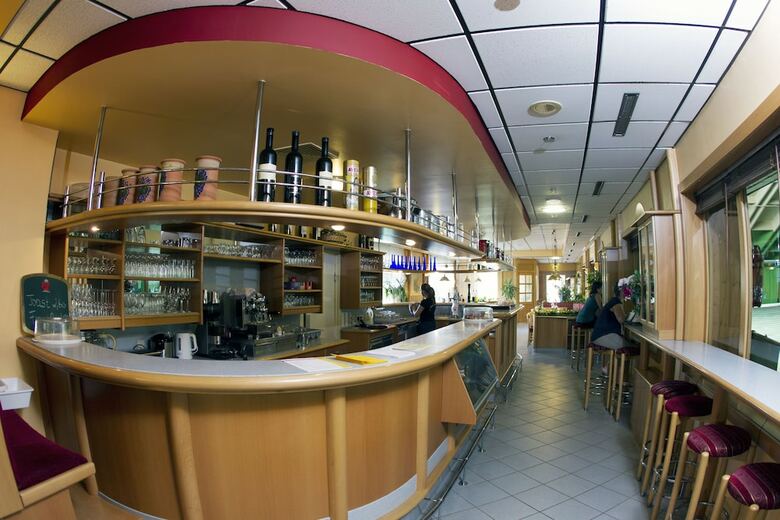 Hotel Tennis- Und Freizeitzentrum Neud�rfl