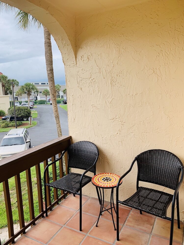Beach Baby  Oceanside Condo St Augustine