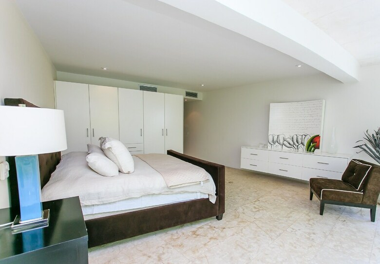 Aparthotel Luxury Condos At Magia