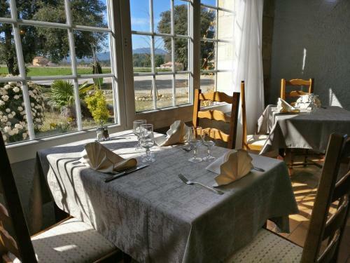 Hotel Logis Auberge Du Grand Ch�ne