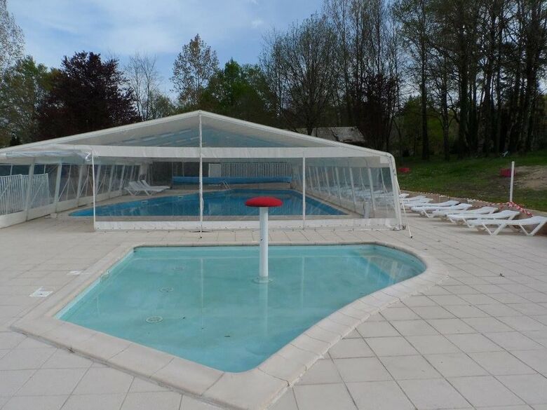 Camping Le Repaire - Tente Am�nag�e