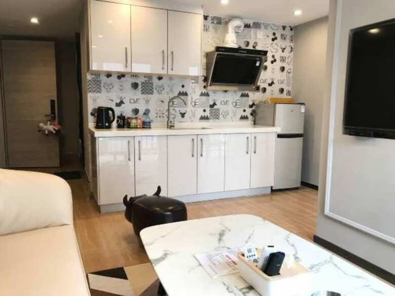 Tianguo Cuican Apartment