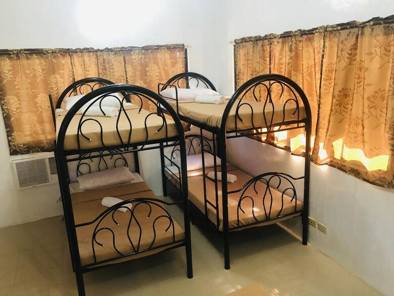 Hostal Pinpin Guesthouse - Hostel
