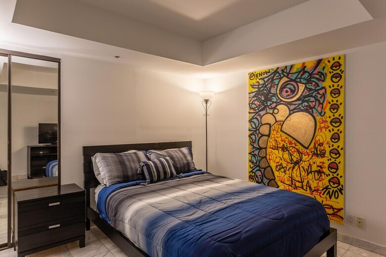3 Bedroom Condo With Stunning Balcony View