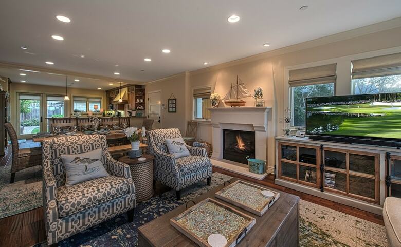 3724 Sea Glass Sanctuary