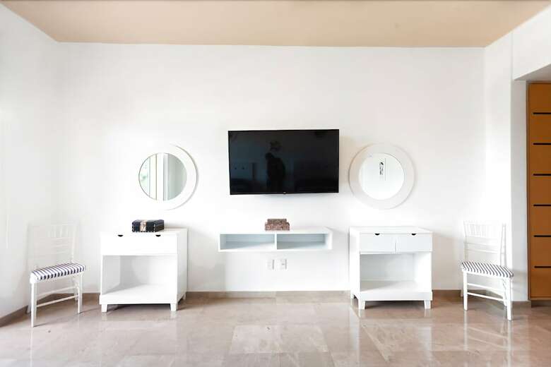 Gran Peninsula 3br Condo By Rmh