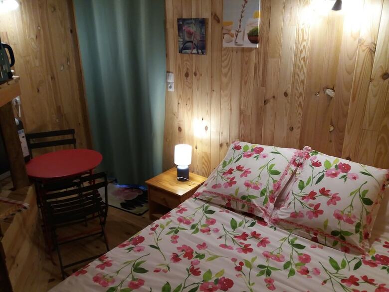 Cabane Dans Les Arbres - Le Nid Dans Le Ch�ne
