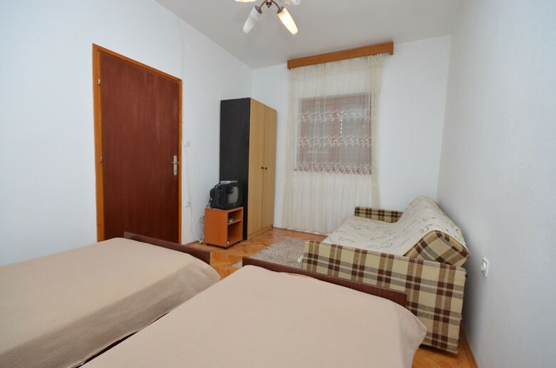 Apartments Zlatko