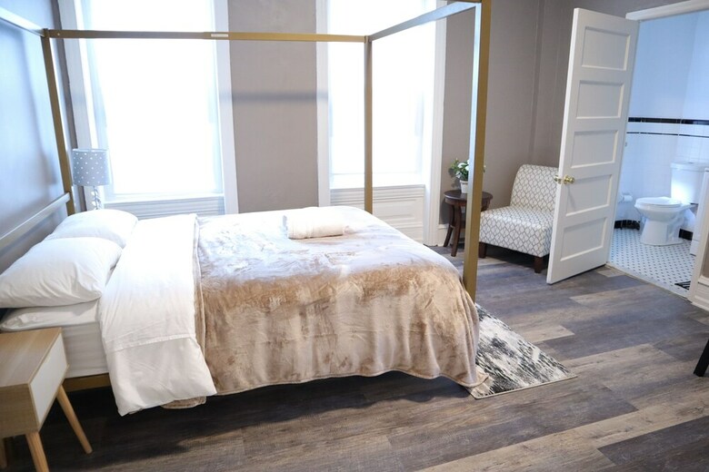 Midtown Suites
